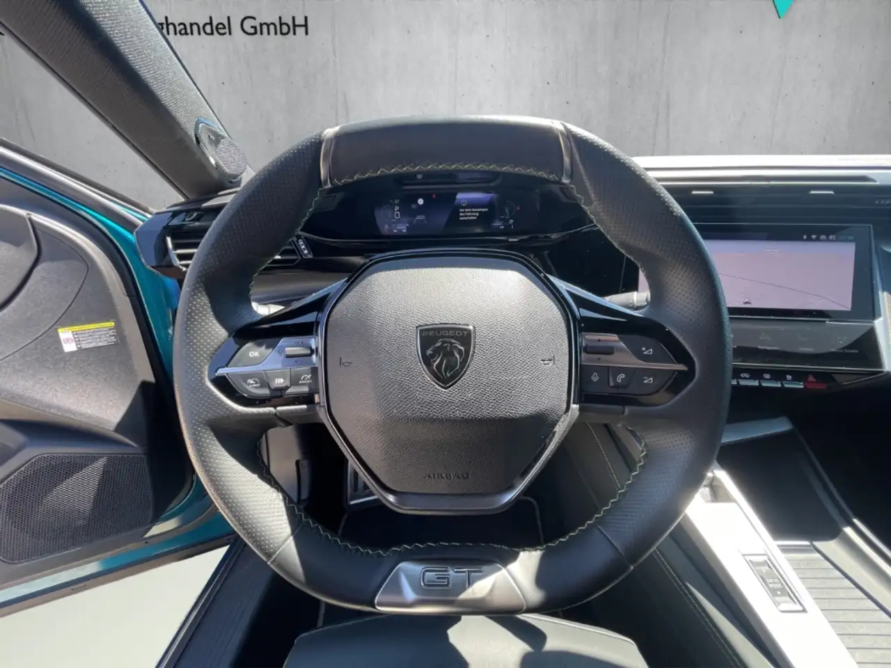 Peugeot 408 GT PureTech 130 EAT8 AHK-abnehmbar Navi Memory Sit — Galería del vehículo 10