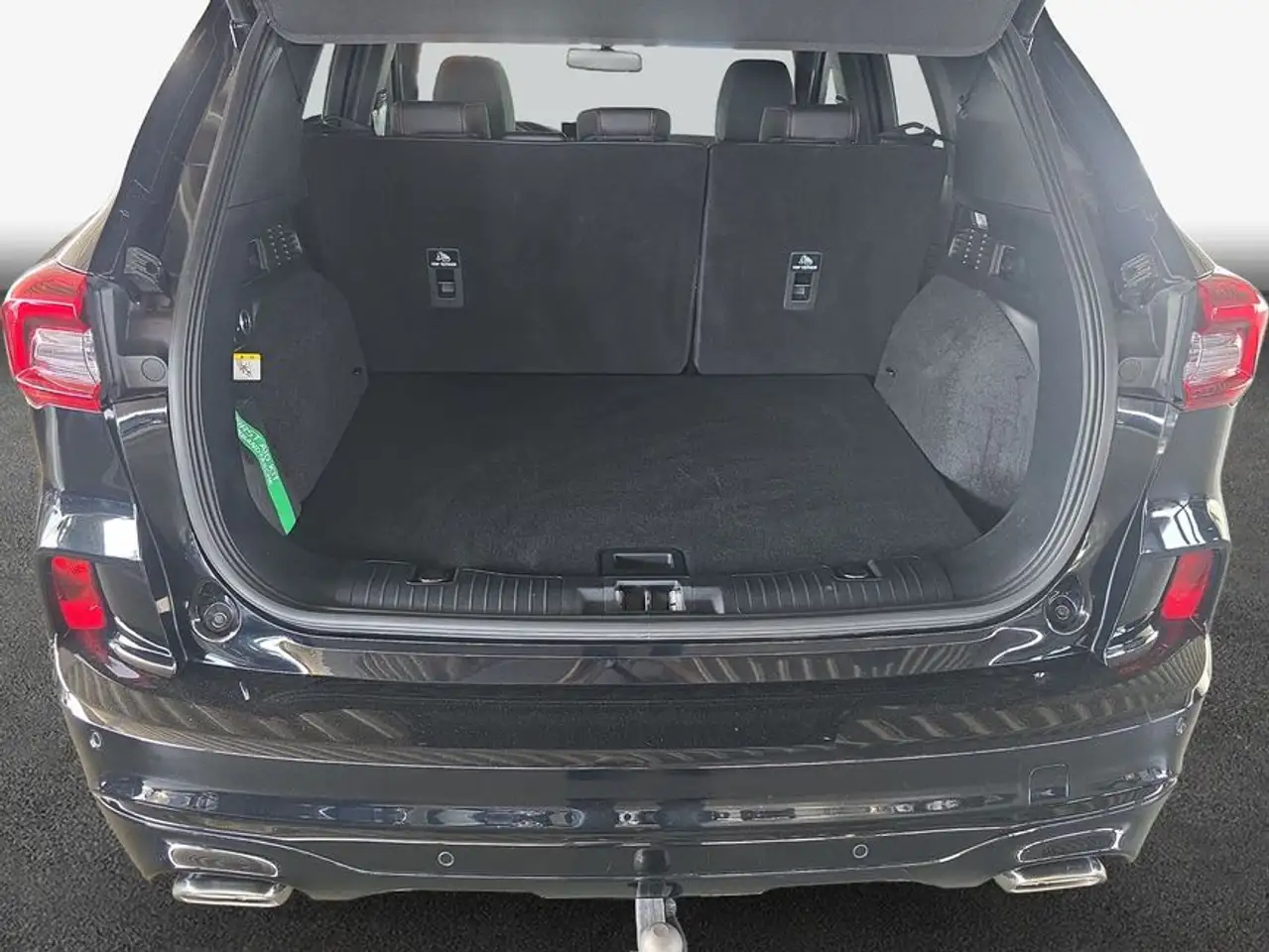 Ford Kuga 1.5 EcoBoost ST-LINE X — معرض صور السيارة 8