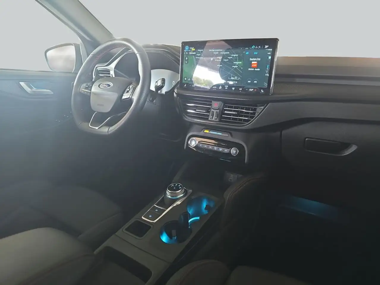 Ford Kuga 1.5 EcoBoost ST-LINE X — معرض صور السيارة 15