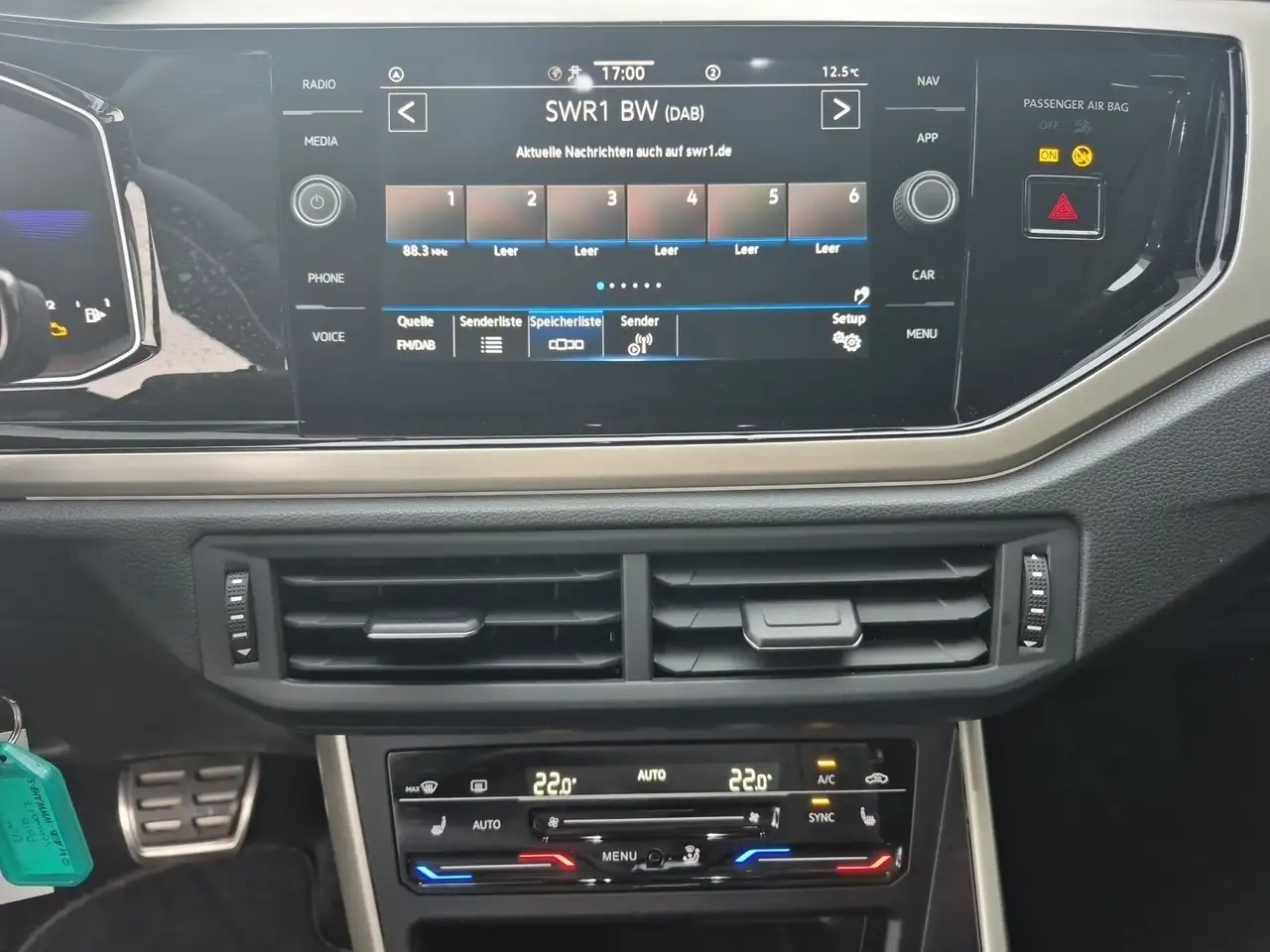 Volkswagen Polo MOVE IQ.DRIVE TSI DSG ACC+LED+NAVI-APP+SITZHZG+15 — Vehicle gallery 10