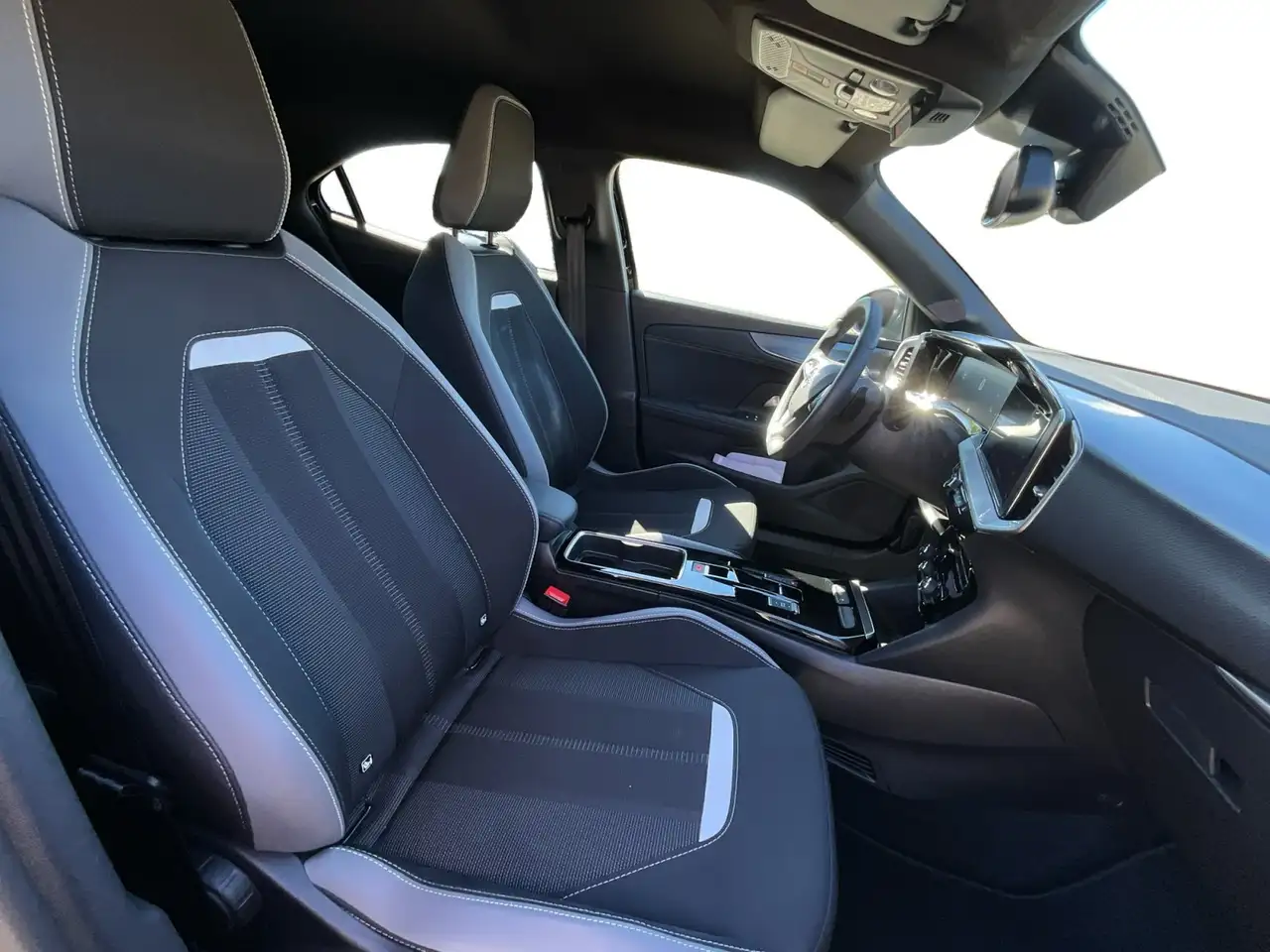 Opel Mokka 1.2 GS Line Keyless Kamera Klima Carplay — Galerie du véhicule 17