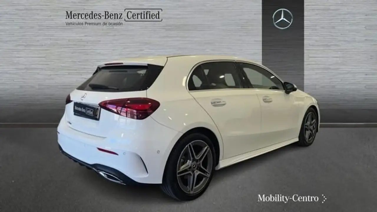Mercedes-Benz A 180 d — معرض صور السيارة 2