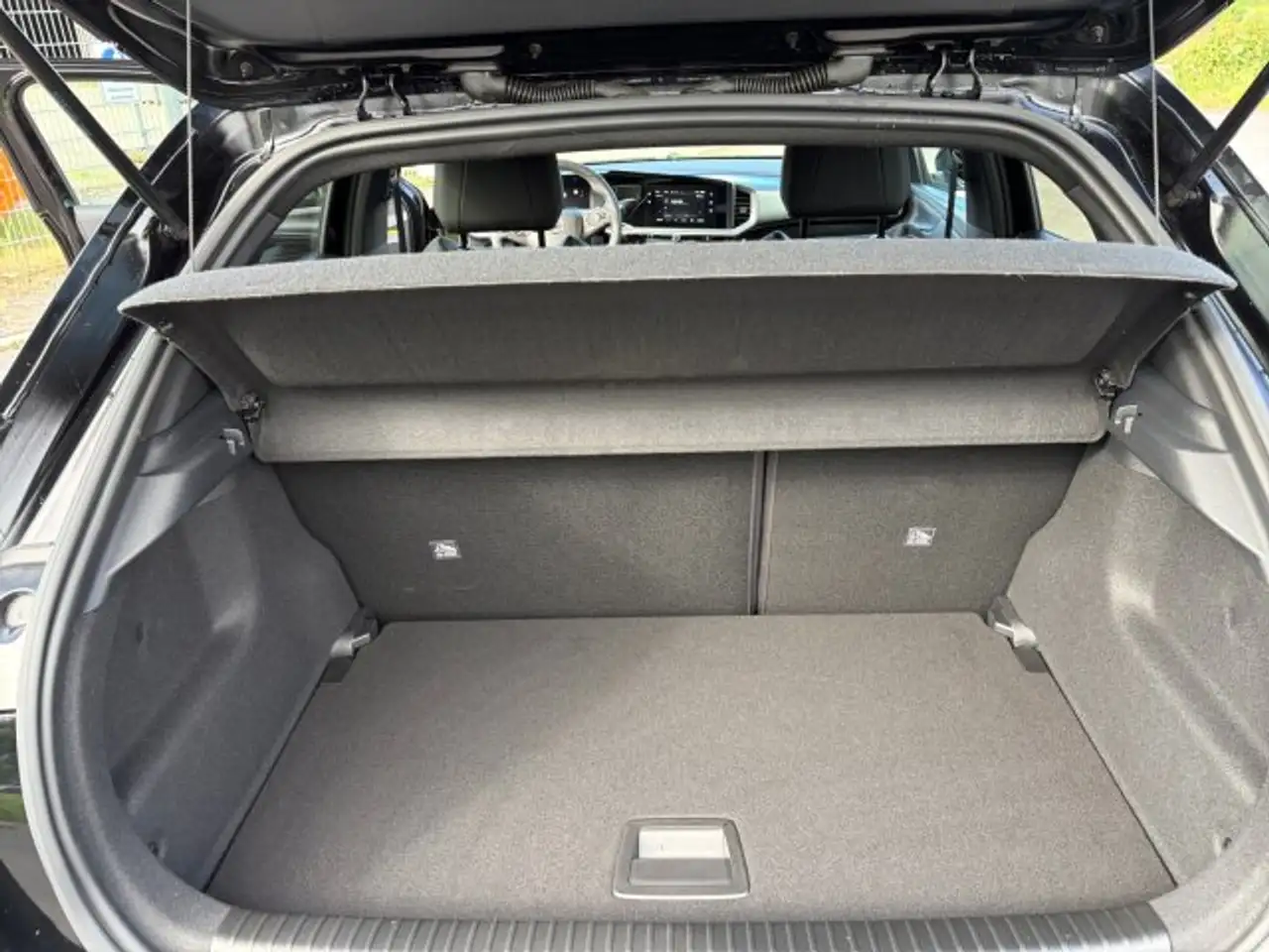Opel Mokka Mokka 1.2 GS +180°Kamera+Sitzheizung+LHZ+LED+ — معرض صور السيارة 16