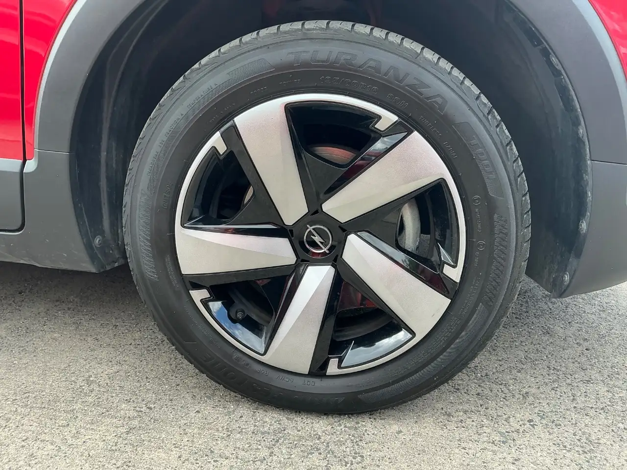 Opel Crossland 1.2 Enjoy Automatik! *wenig KM* — معرض صور السيارة 4