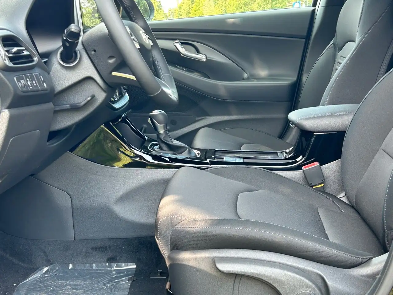 Hyundai i30 1.0 T-GDI Advantage *Navi*SmartKey*ACC*LED* — معرض صور السيارة 17