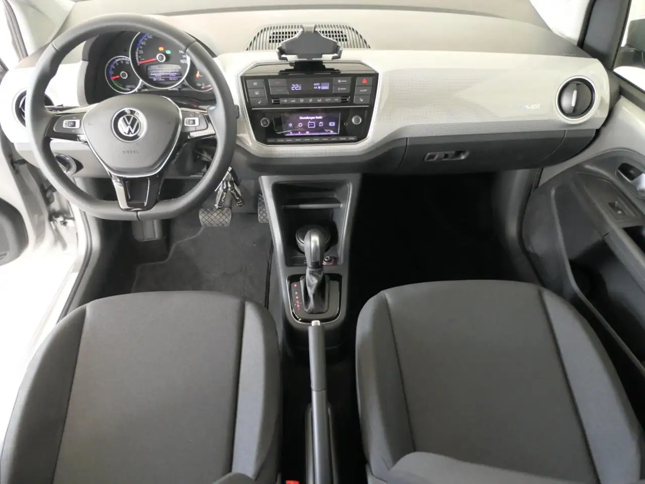 Volkswagen e-up! Up! 1-Gang Automatik Edition Bluetooth Klima — معرض صور السيارة 6