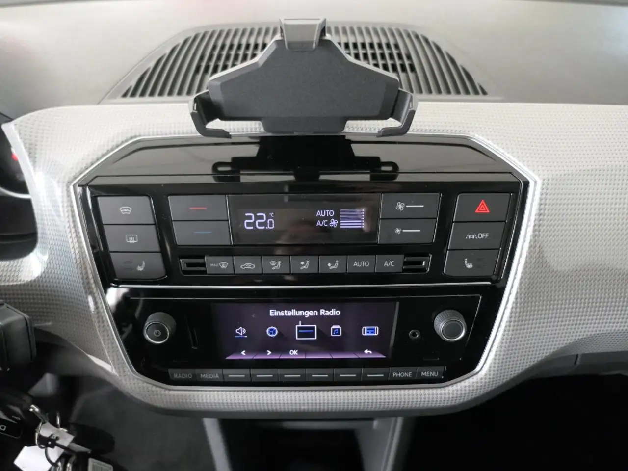 Volkswagen e-up! Up! 1-Gang Automatik Edition Bluetooth Klima — معرض صور السيارة 17