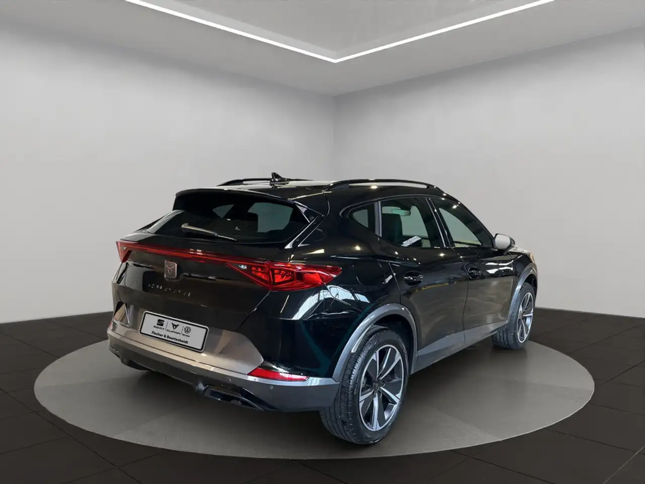 CUPRA Formentor 1.5 TSI KLIMA SHZ KAMERA ACC LED — Vehicle gallery 5