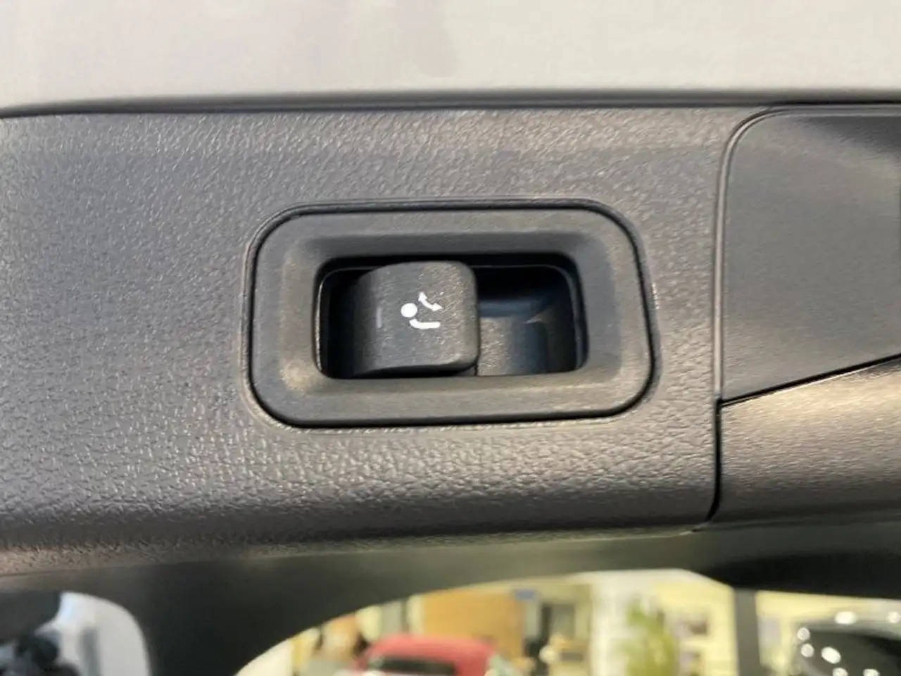 Mercedes-Benz B 180 Progressive Advanced AHK LED EASY-Pack ACC — معرض صور السيارة 9