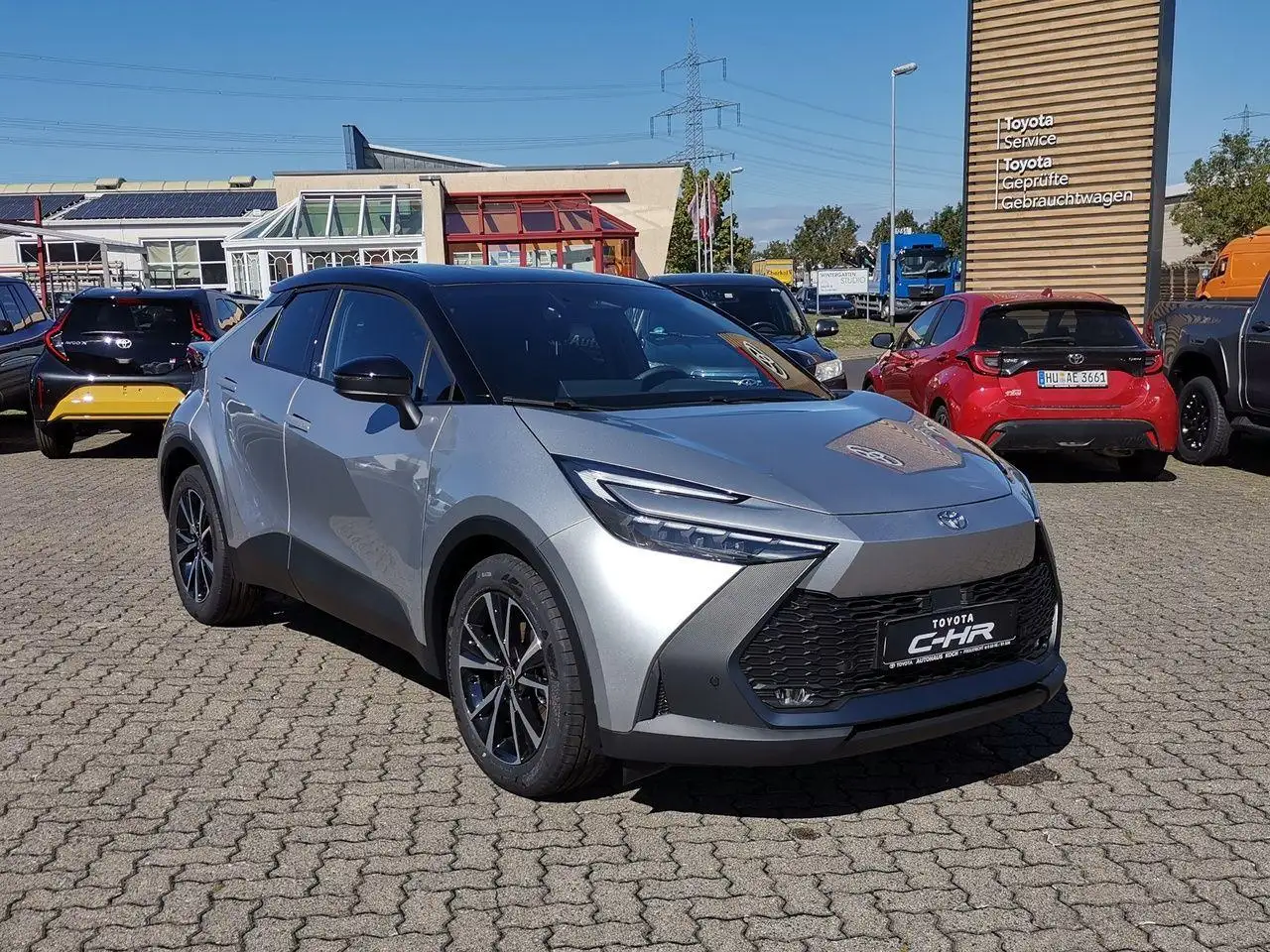 Toyota C-HR Hybrid FWD Team Deutschland — معرض صور السيارة 3