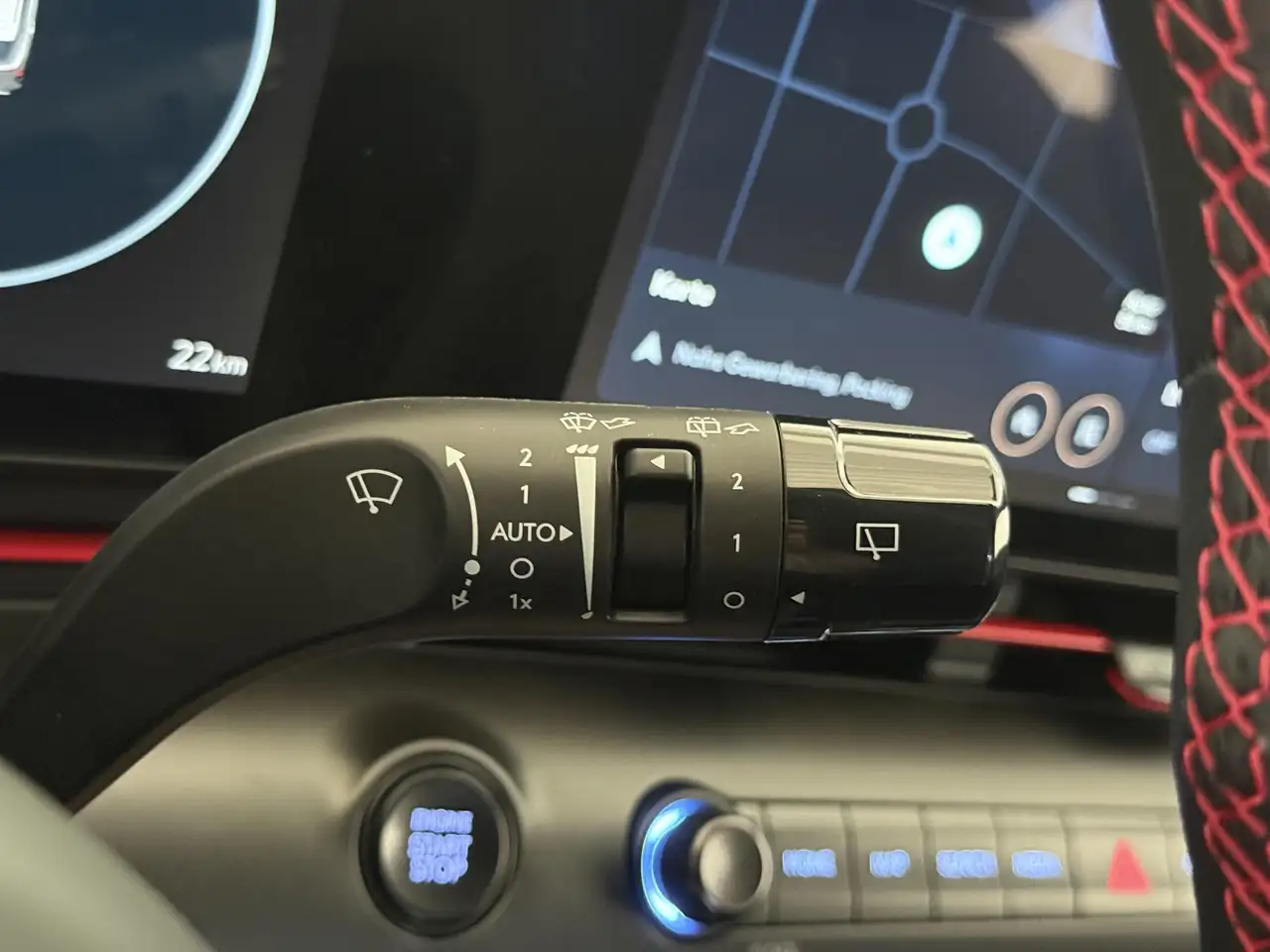 Hyundai KONA N Line 1.0 T-GDI 2WD 88 kW (120 PS) Lenkradheiz... — Galerie du véhicule 24