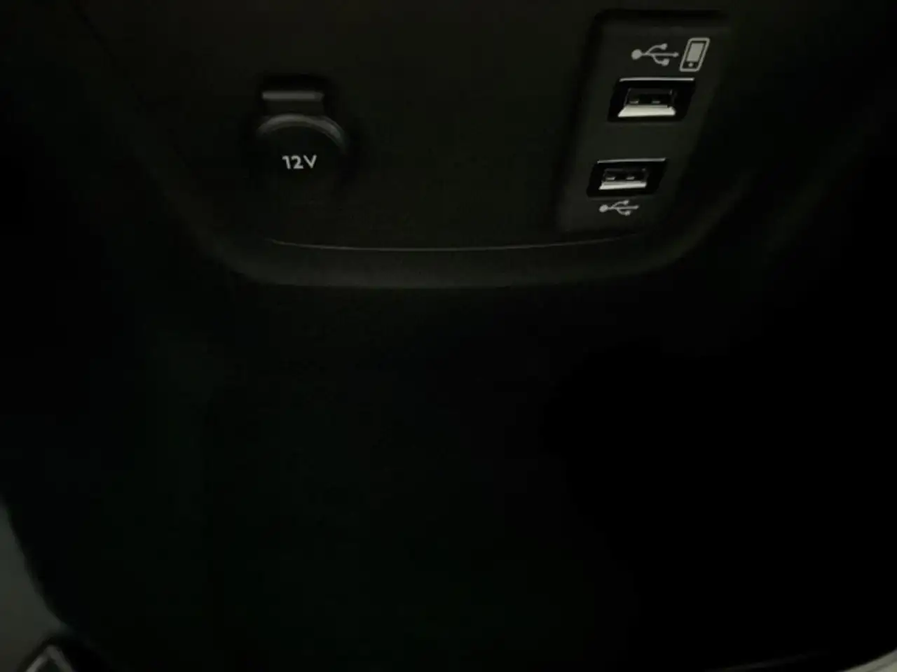 Opel Crossland 1.2 Elegance LED - Navi - Carplay - Rückfahrkamera — معرض صور السيارة 22
