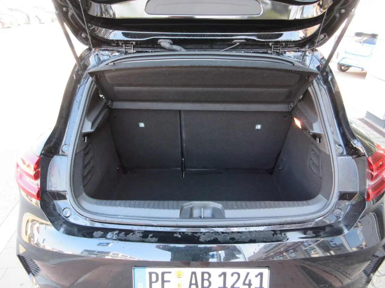 Mitsubishi Colt 1.0 Basis LED/Klima — معرض صور السيارة 13