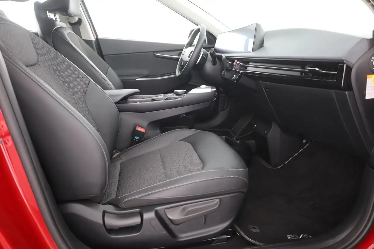 Kia EV6 125KW LED Navi Sitzheizung Kamera ACC DAB — Vehicle gallery 25