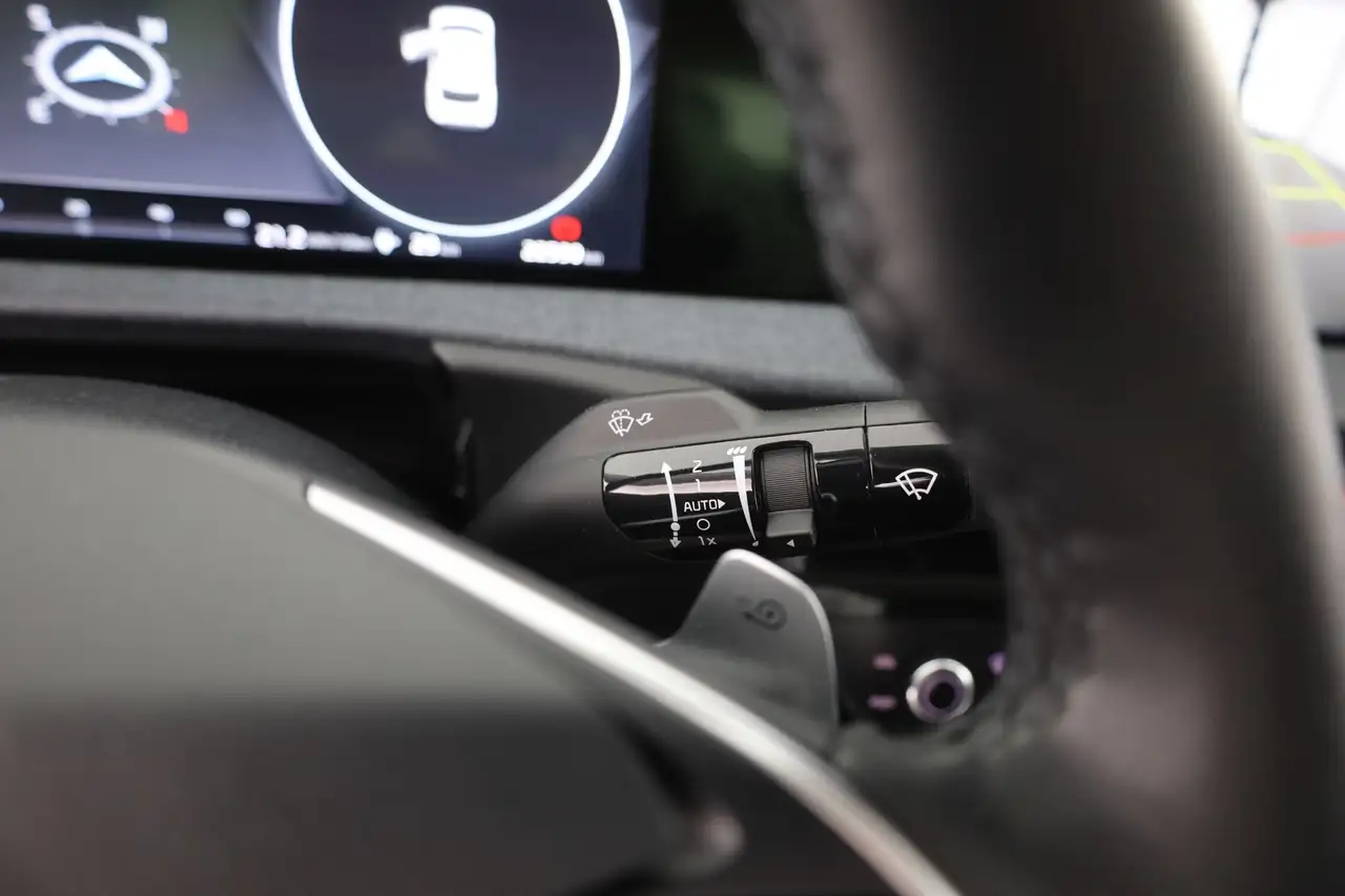 Kia EV6 125KW LED Navi Sitzheizung Kamera ACC DAB — Vehicle gallery 20