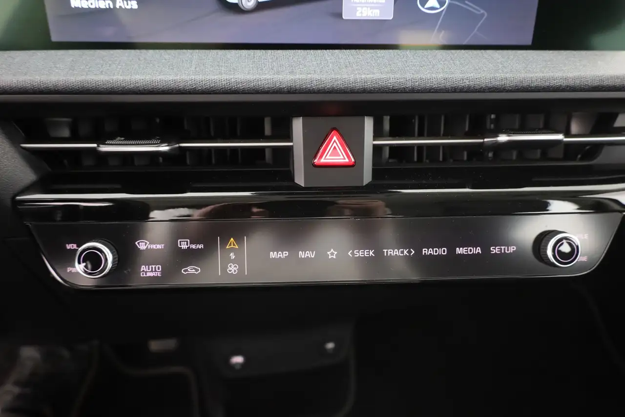 Kia EV6 125KW LED Navi Sitzheizung Kamera ACC DAB — Vehicle gallery 12