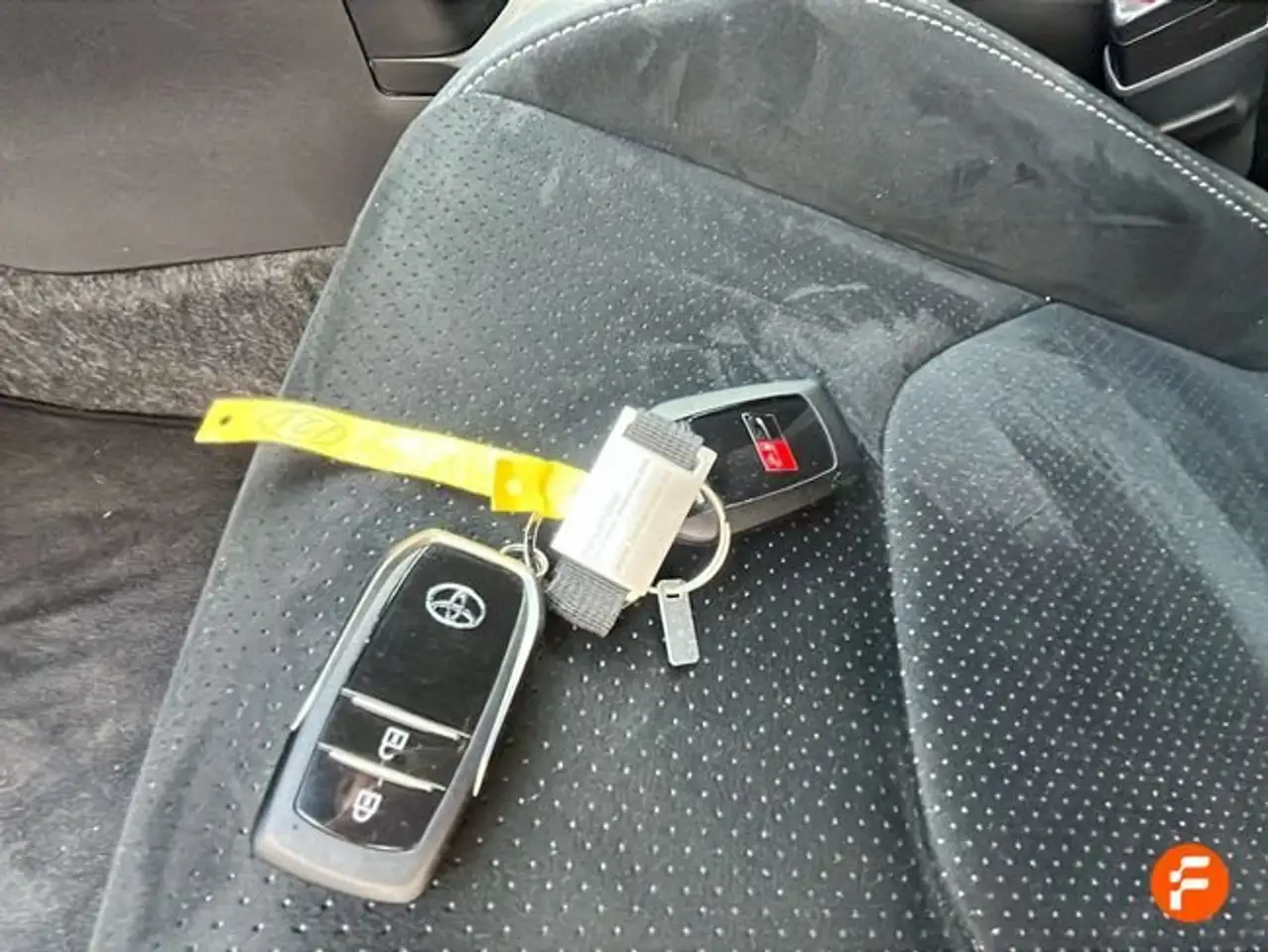 Toyota Yaris 1.6T 276 MANUAL RZ — معرض صور السيارة 18