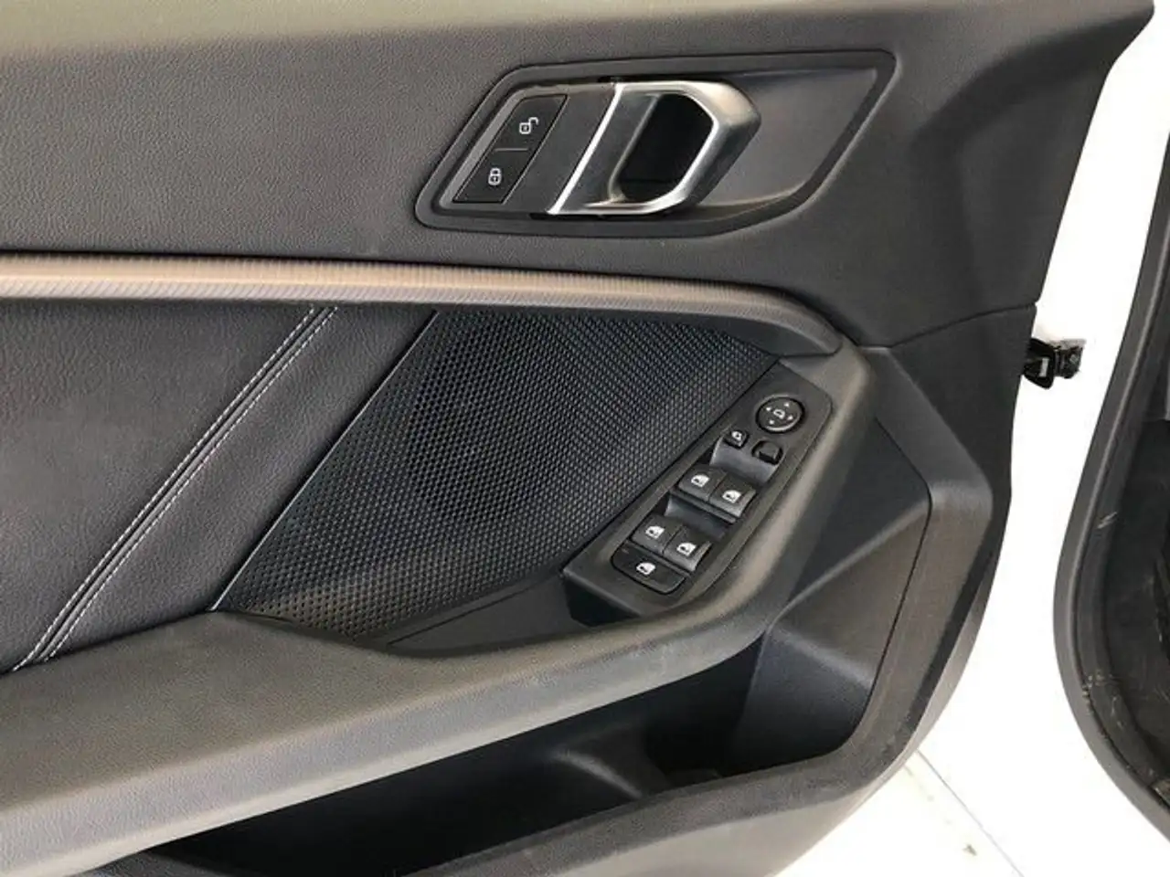 BMW 218 218dA Gran Coupé — معرض صور السيارة 11