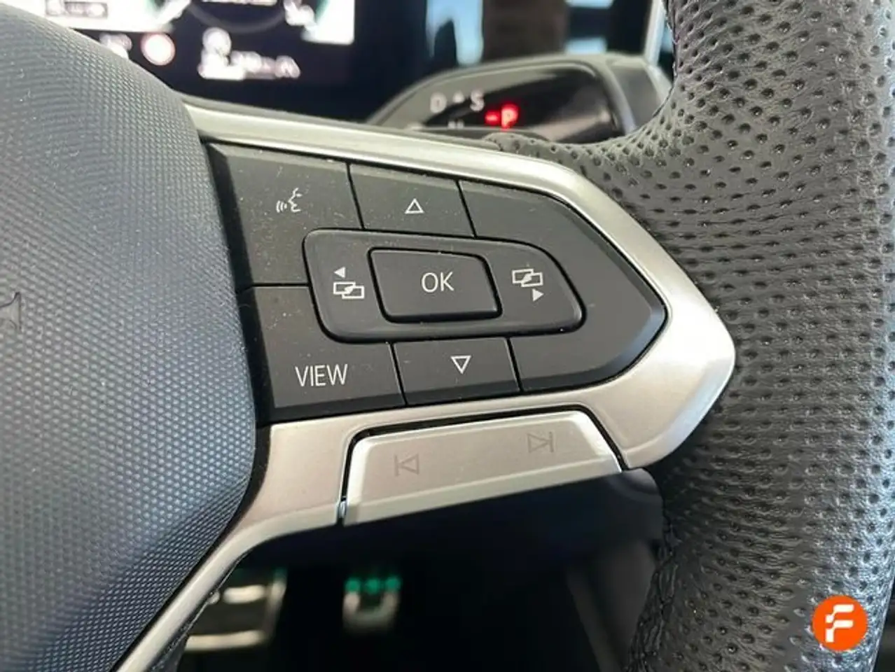 Volkswagen Tiguan R-Line 1.5 eTSI 110kW (150CV) DSG — معرض صور السيارة 30