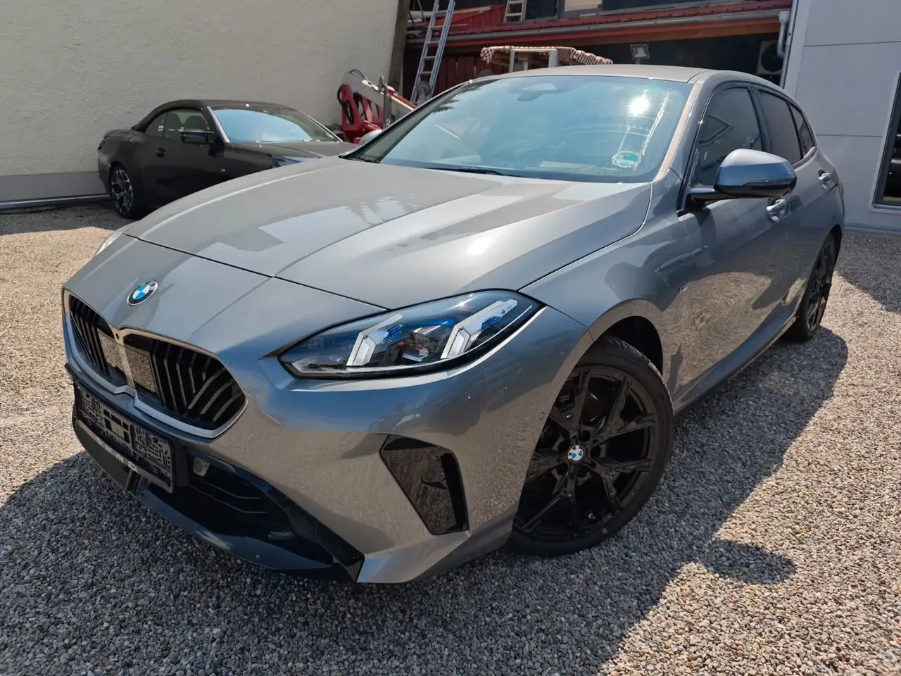 BMW 120 M-Sport Memory/360°/HeadUp/H&K/ad.Fahrw/NP51 — Galerie du véhicule 3