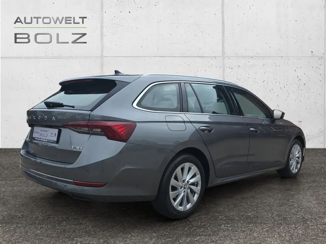 Skoda Octavia 1.5 TSI Sel. Plus LED LEDER KAMERA — Galería del vehículo 5