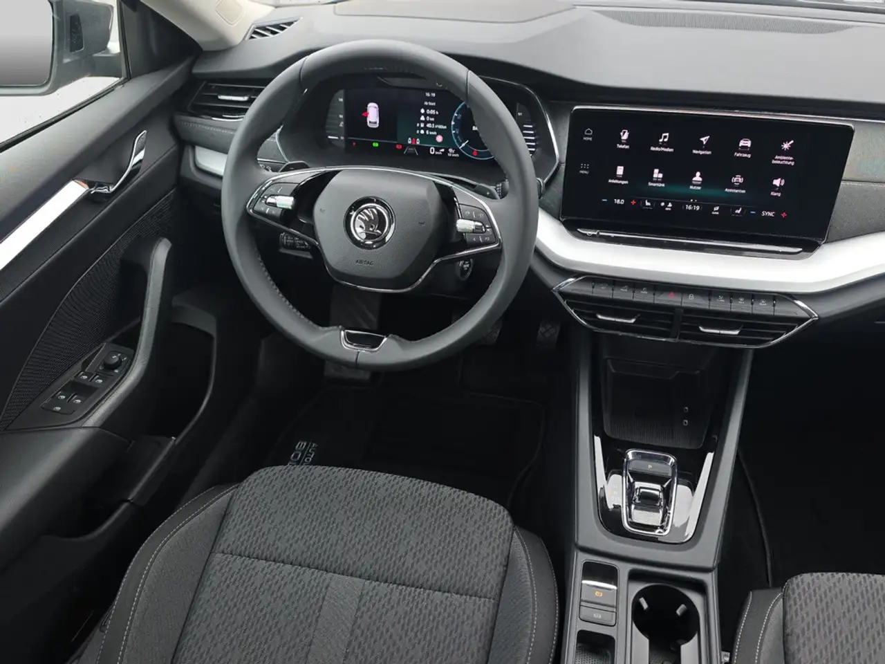 Skoda Octavia 1.5 TSI Sel. Plus LED LEDER KAMERA — Galería del vehículo 14