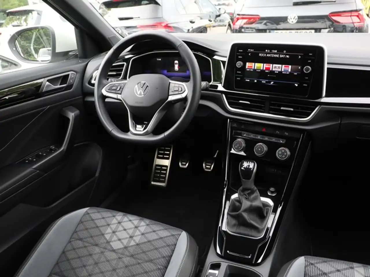 Volkswagen T-Roc 1.0 TSi R-Line ACC LED PDC — Galería del vehículo 5
