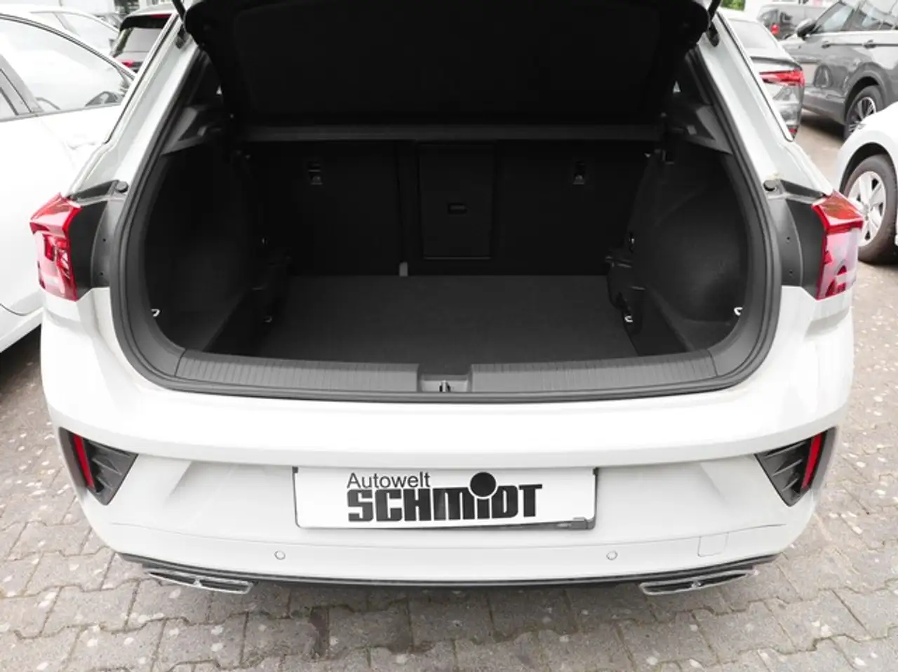 Volkswagen T-Roc 1.0 TSi R-Line ACC LED PDC — Galería del vehículo 8