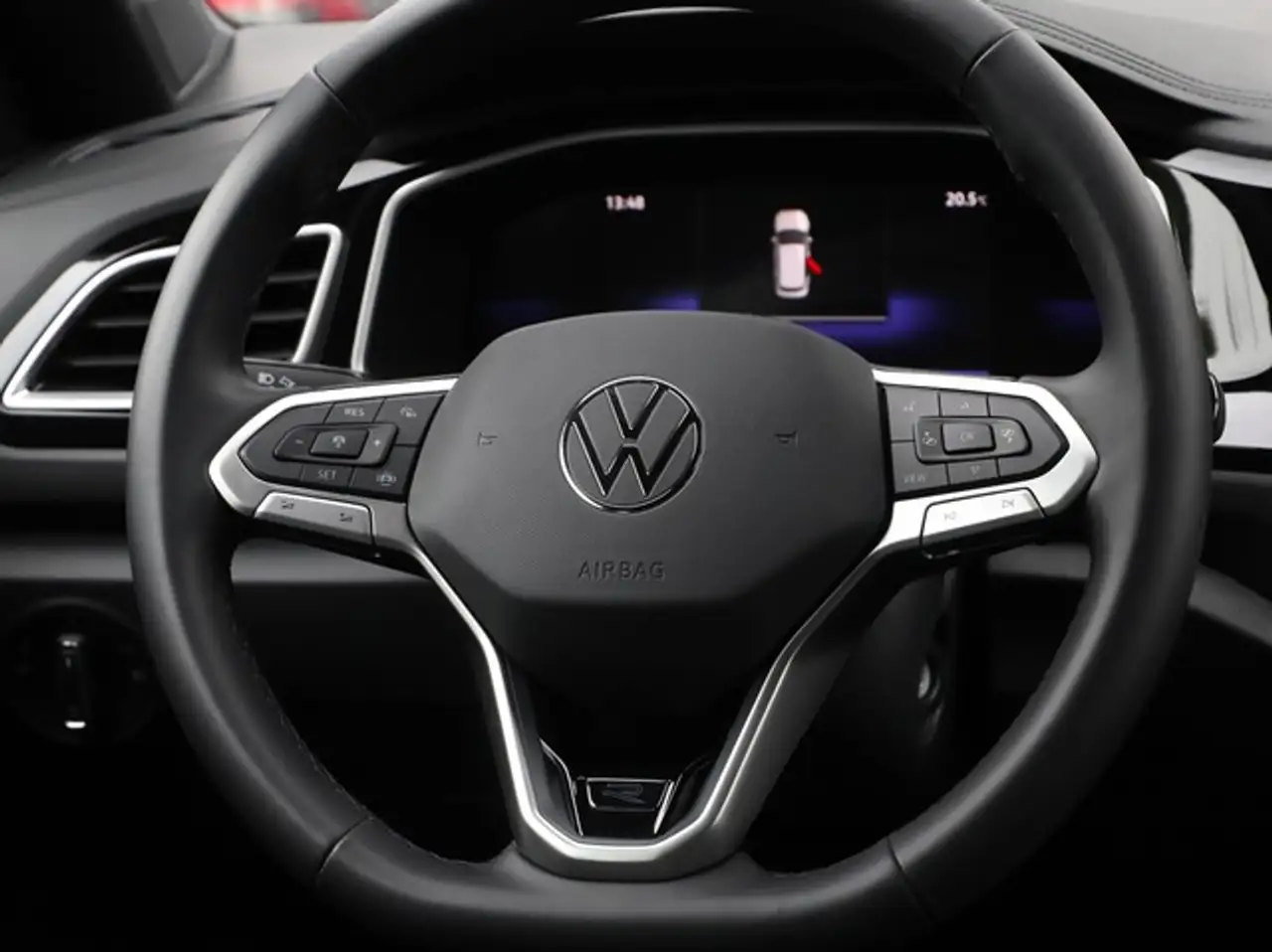 Volkswagen T-Roc 1.0 TSi R-Line ACC LED PDC — Galería del vehículo 9