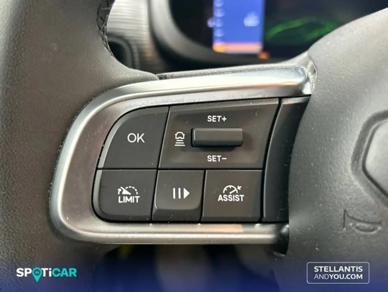 Jeep Avenger 1.2 Altitude 74KW — Vehicle gallery 17