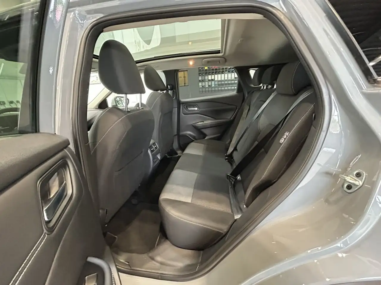 Nissan Qashqai 1.5 VC-T e-Power N-Connecta — Galerie du véhicule 10