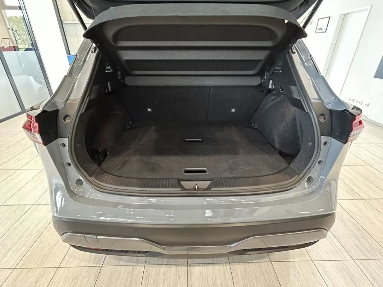 Nissan Qashqai 1.5 VC-T e-Power N-Connecta — Galerie du véhicule 12