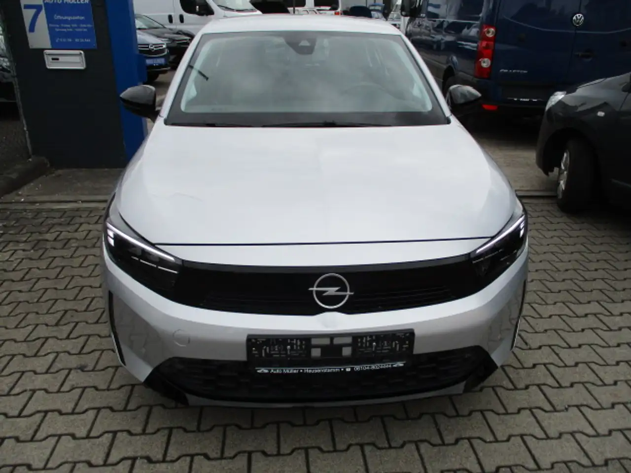 Opel Corsa F.1.2i. Facelift. Klima. Sitzheizung. PDC. Wenig KM.Sofort. — Galería del vehículo 9