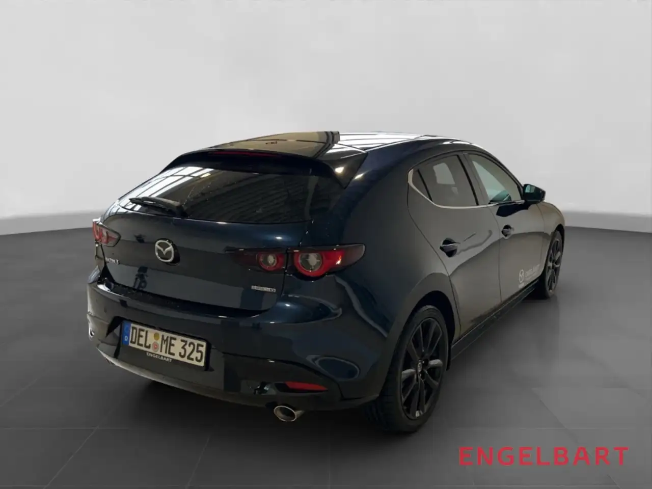Mazda 3 (2025) 2.0 Exclusive-Line HUD Navi Sound Soundsyst — معرض صور السيارة 4