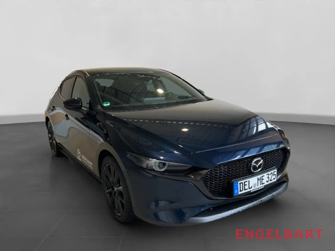 Mazda 3 (2025) 2.0 Exclusive-Line HUD Navi Sound Soundsyst — معرض صور السيارة 6