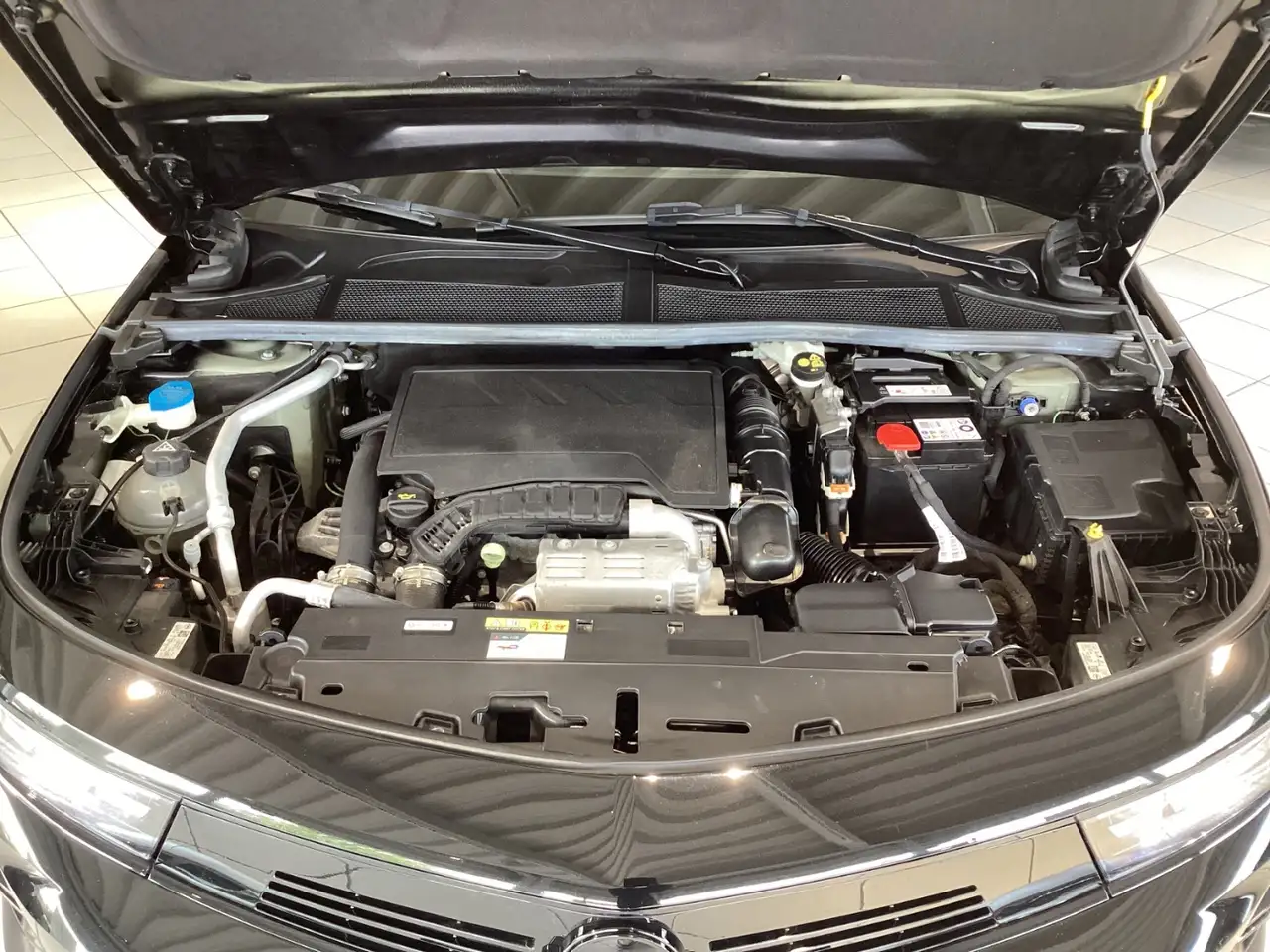 Opel Astra L 1,2 Turbo GS LED+DAB+NS+Lenkrad/Sitzheiz. — معرض صور السيارة 24