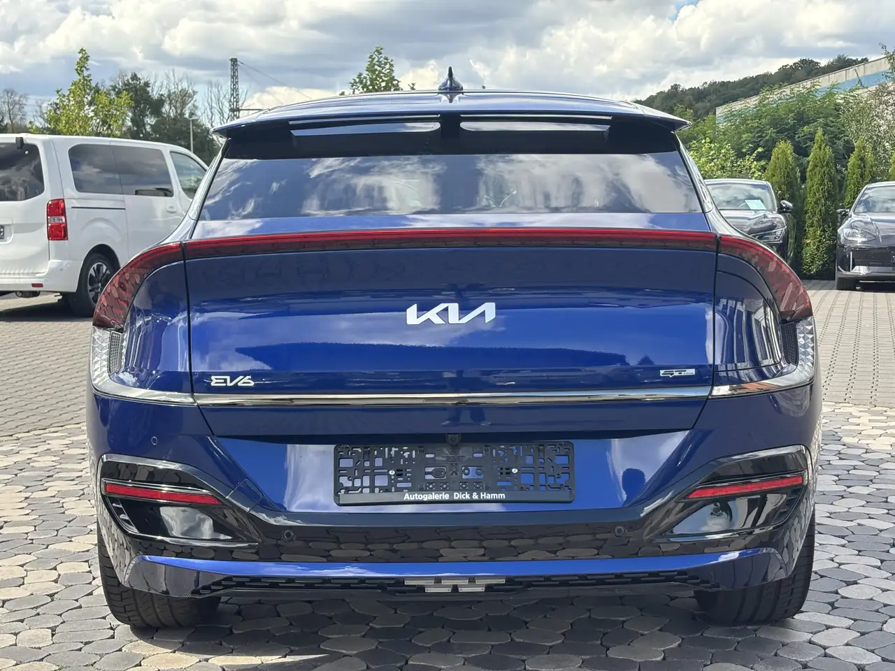 Kia EV6 GT-Line LED PANO HUD MERIDIAN MEMO 360° WÄPU — Galería del vehículo 7