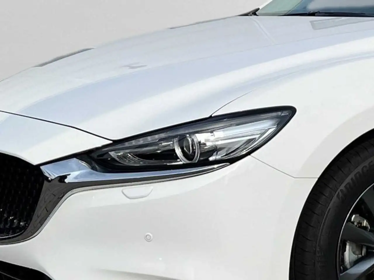 Mazda 6 Kombi 2.0 SKYACTIV-G Aut. Center-Line Navi Soundsy — Vehicle gallery 5