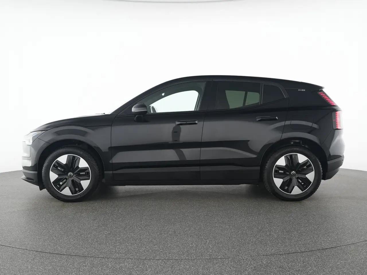 Volvo EX30 Single Motor Elektrisch Plus WÄRMEPUMPE*LED — معرض صور السيارة 11