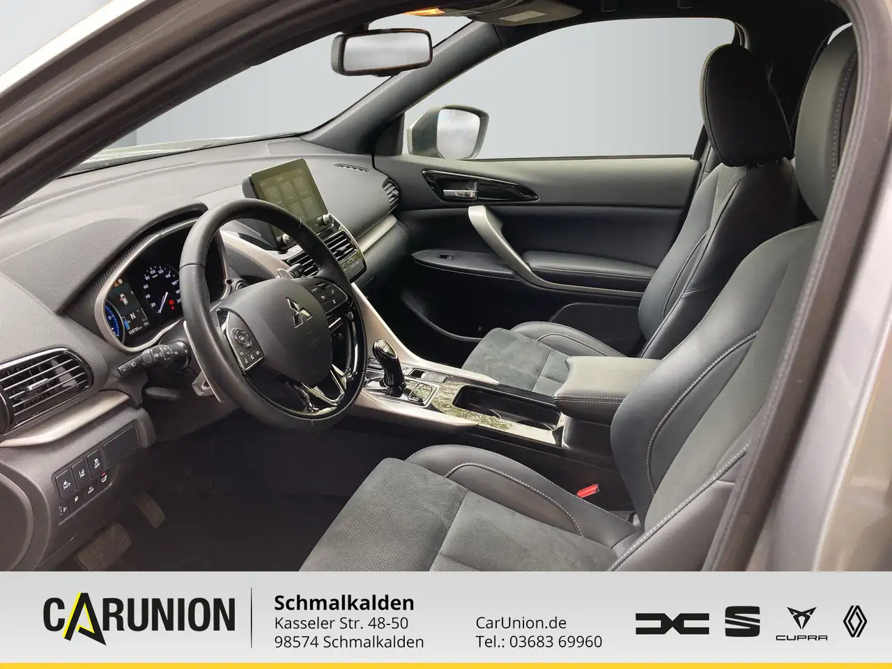 Mitsubishi Eclipse Cross 2.4 MIVEC SELECT — معرض صور السيارة 7