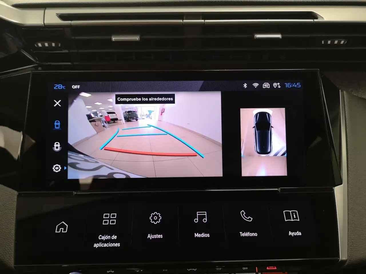 Peugeot 308 1.2 PURETECH 130 ALLURE GPS LL17 RADAR AR+CAM — Galería del vehículo 18