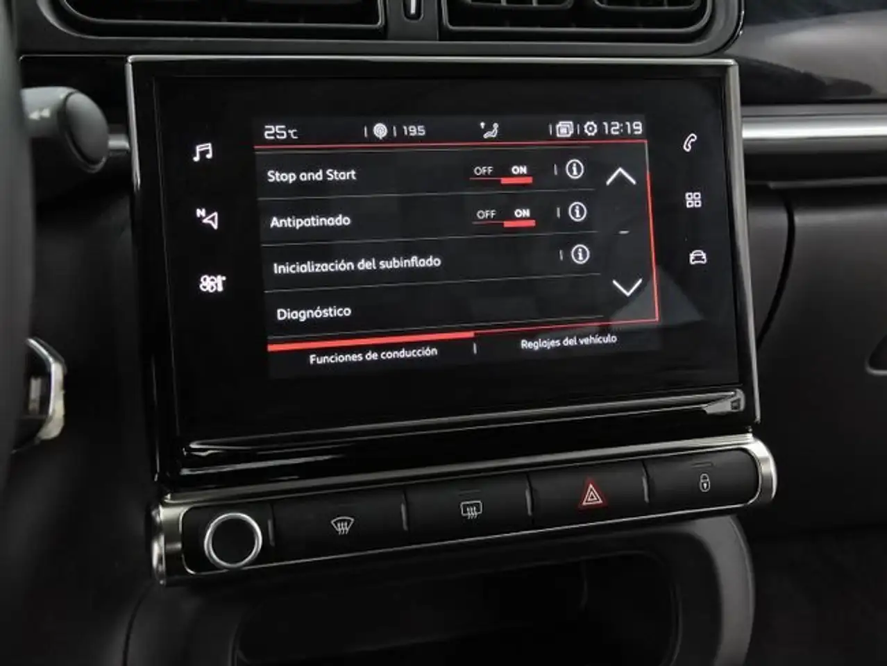 Citroen C3 PureTech 60KW (83CV) Plus — معرض صور السيارة 25