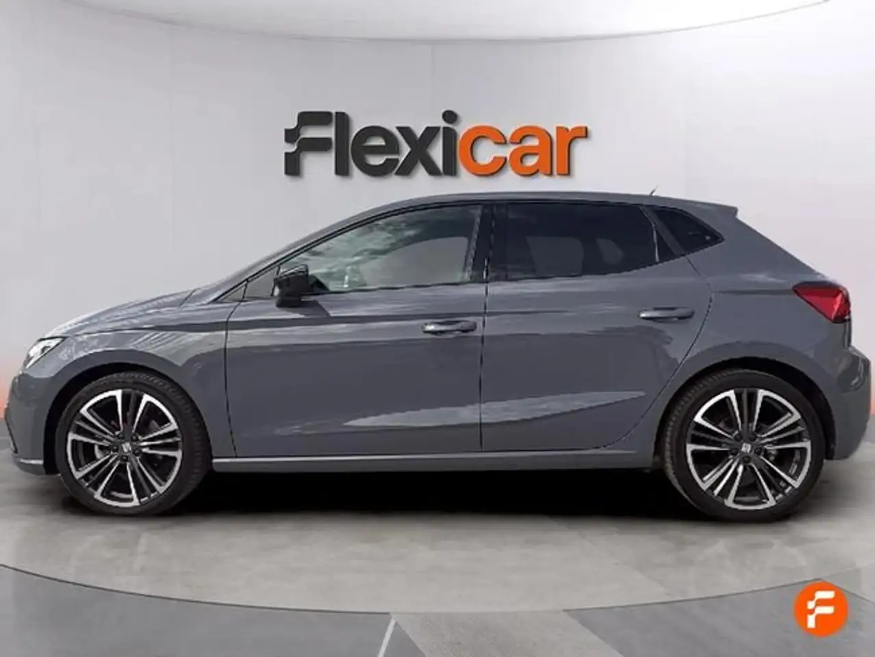 SEAT Ibiza 1.5 TSI 110kW DSG FR 40 Aniversario — معرض صور السيارة 5
