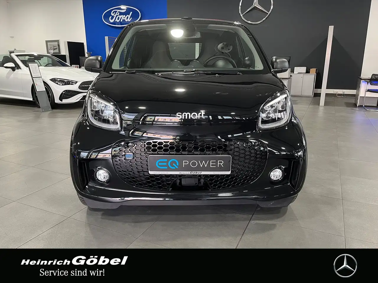 smart forTwo EQ passion 22KW+WINTER.P+ALLWETTER+LED+CARPLAY — Vehicle gallery 3