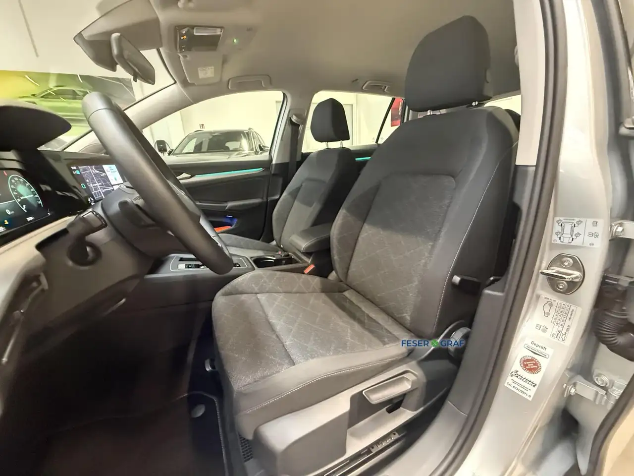 Volkswagen Golf Variant Life 1.5 eTSI DSG/LED/Sitz.-Lenkrad — Galerie du véhicule 7