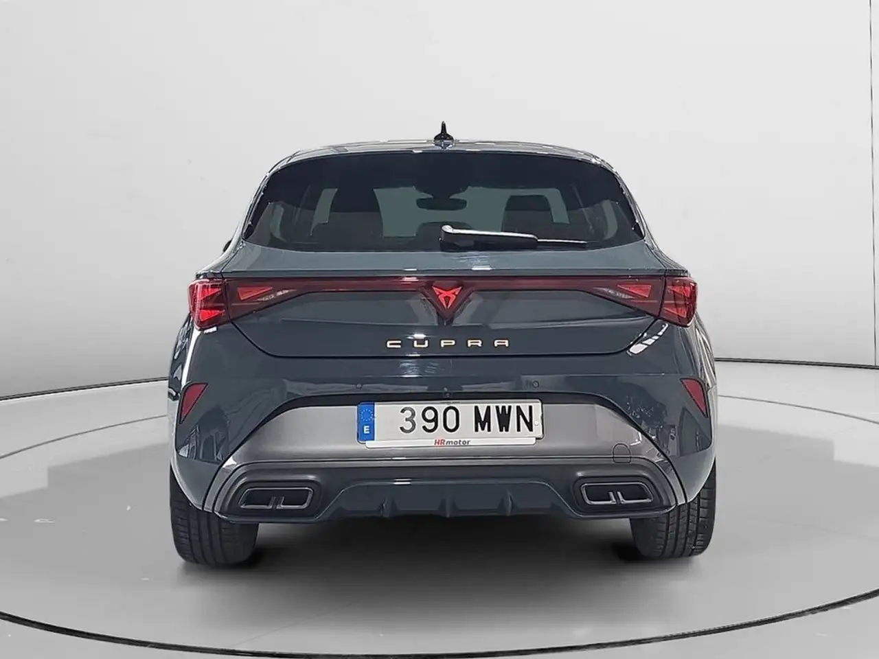 CUPRA Leon 1.5 eTSI 110 DSG — Galerie du véhicule 3