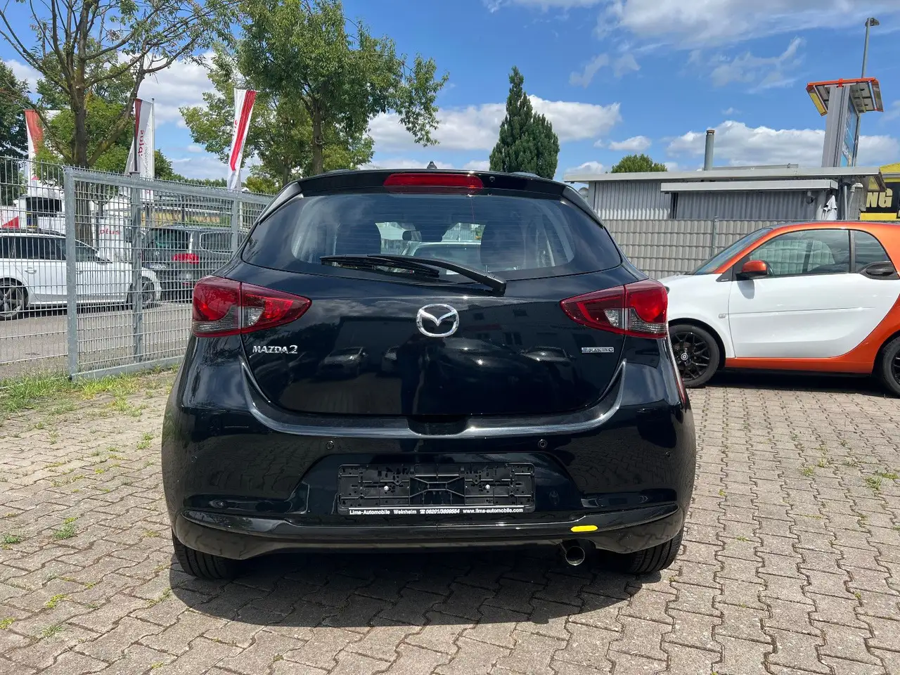 Mazda 2 Lim. / Mazda 6 Jahre Garantie / 1. Hand — Vehicle gallery 6
