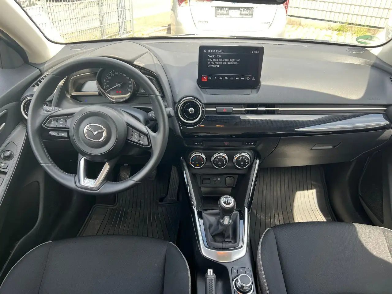 Mazda 2 Lim. / Mazda 6 Jahre Garantie / 1. Hand — Vehicle gallery 13