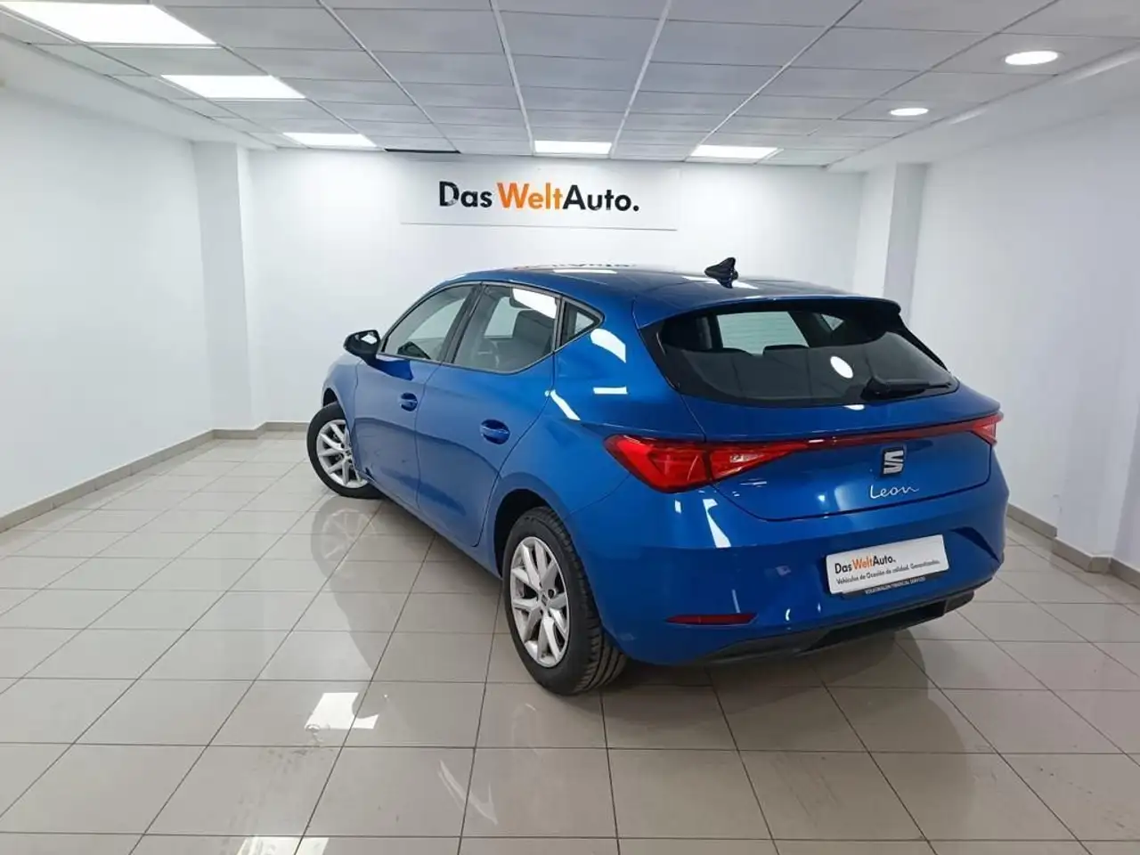 SEAT Leon 1.0 TSI S&S Style XS 110 — Galería del vehículo 2
