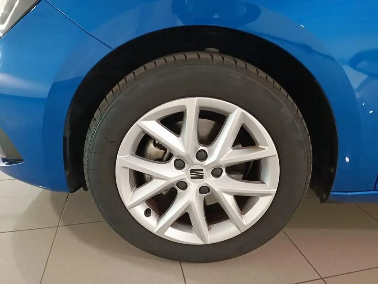 SEAT Leon 1.0 TSI S&S Style XS 110 — Galería del vehículo 8